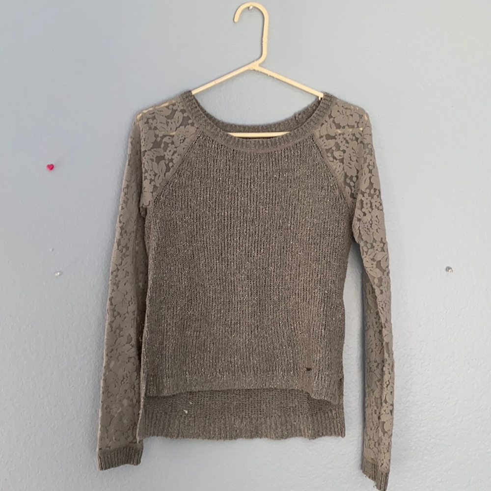 Grey sweater